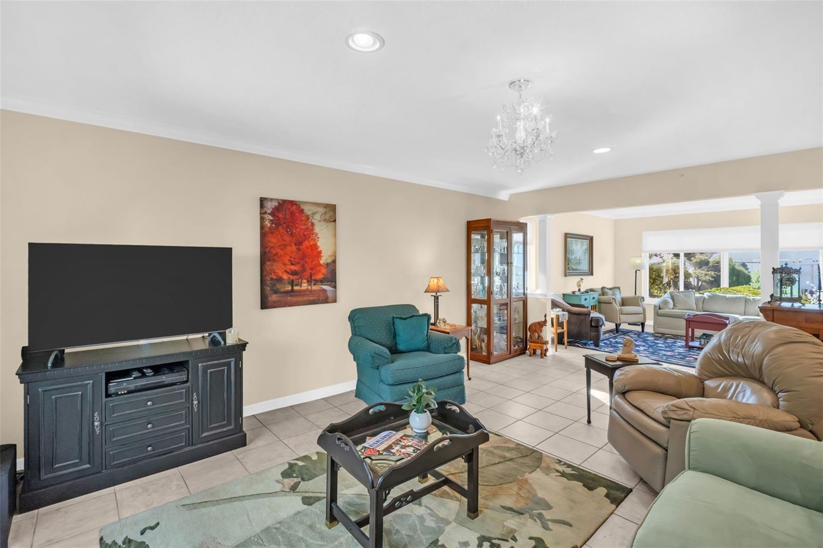 Image 19 of 61 For 1658 Macdonnell Court