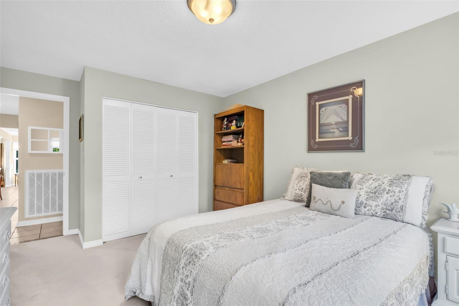 Image 35 of 61 For 1658 Macdonnell Court