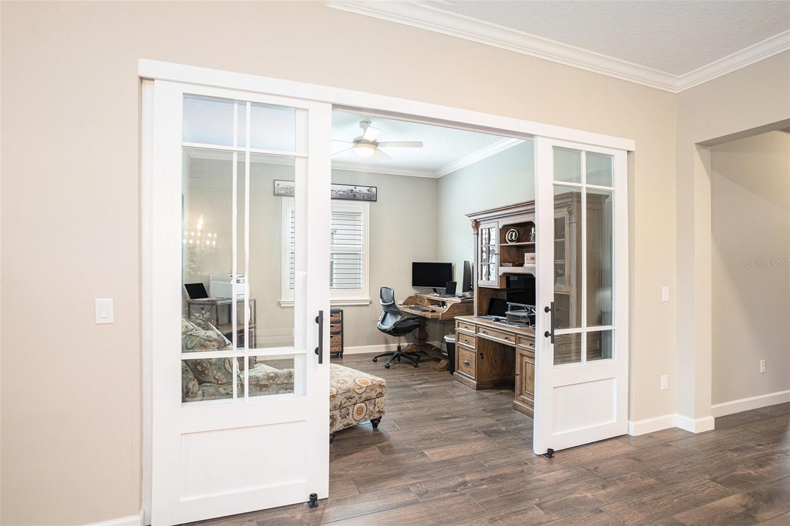 Image 18 of 55 For 17100 Forge Surf Street