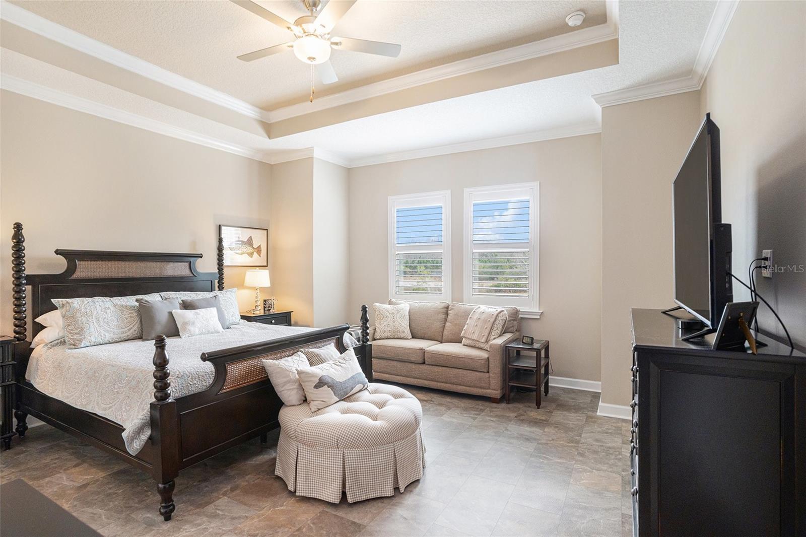 Image 21 of 55 For 17100 Forge Surf Street