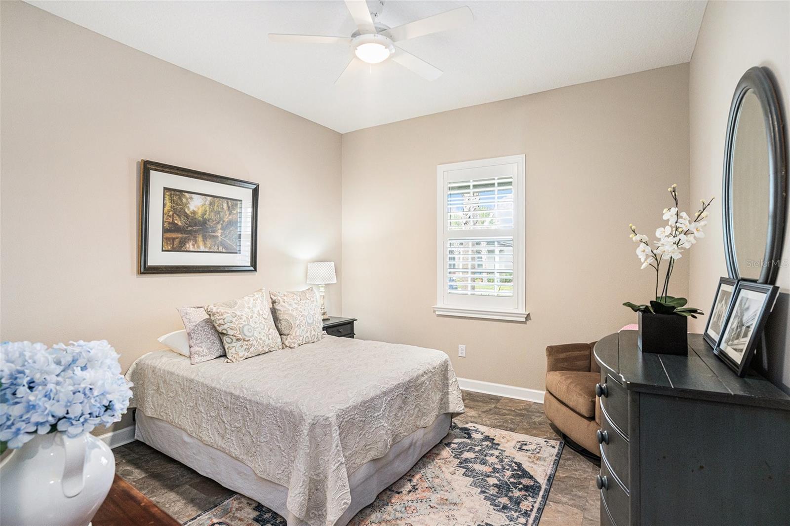 Image 28 of 55 For 17100 Forge Surf Street