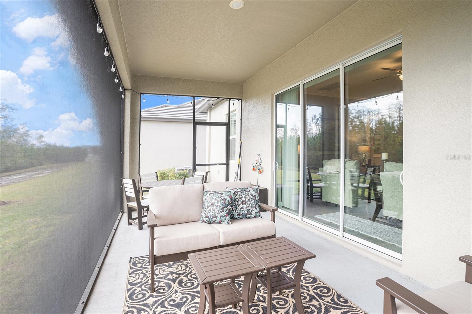 Image 32 of 55 For 17100 Forge Surf Street