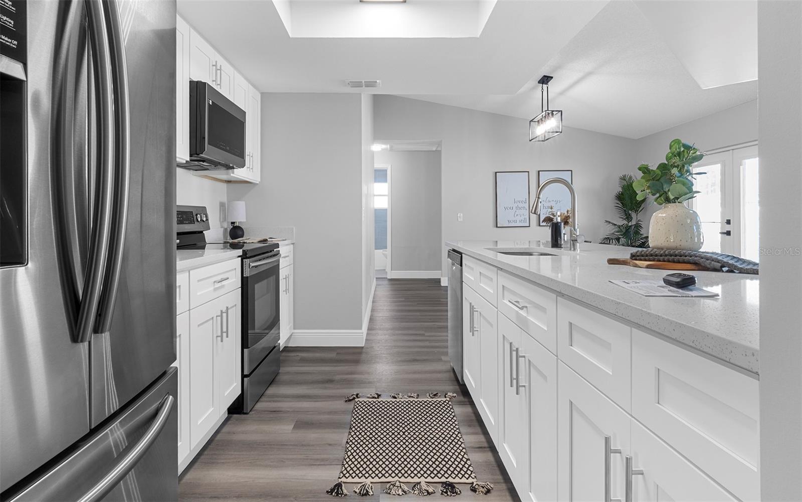 Image 12 of 27 For 8434 River Dune Street