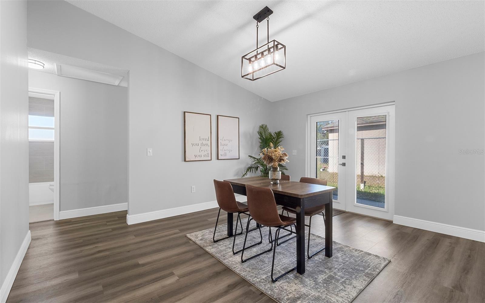 Image 9 of 27 For 8434 River Dune Street