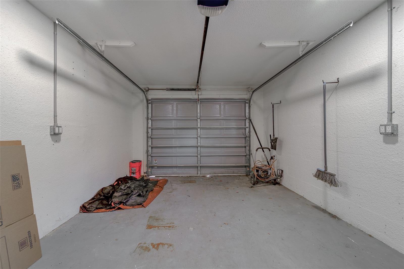 Image 38 of 65 For 11146 51st Avenue N