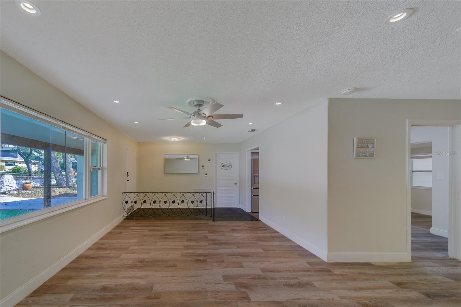 Image 6 of 65 For 11146 51st Avenue N