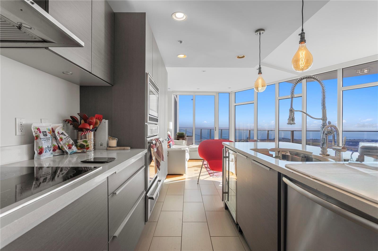 Image 10 of 53 For 175 1st Street S 2107