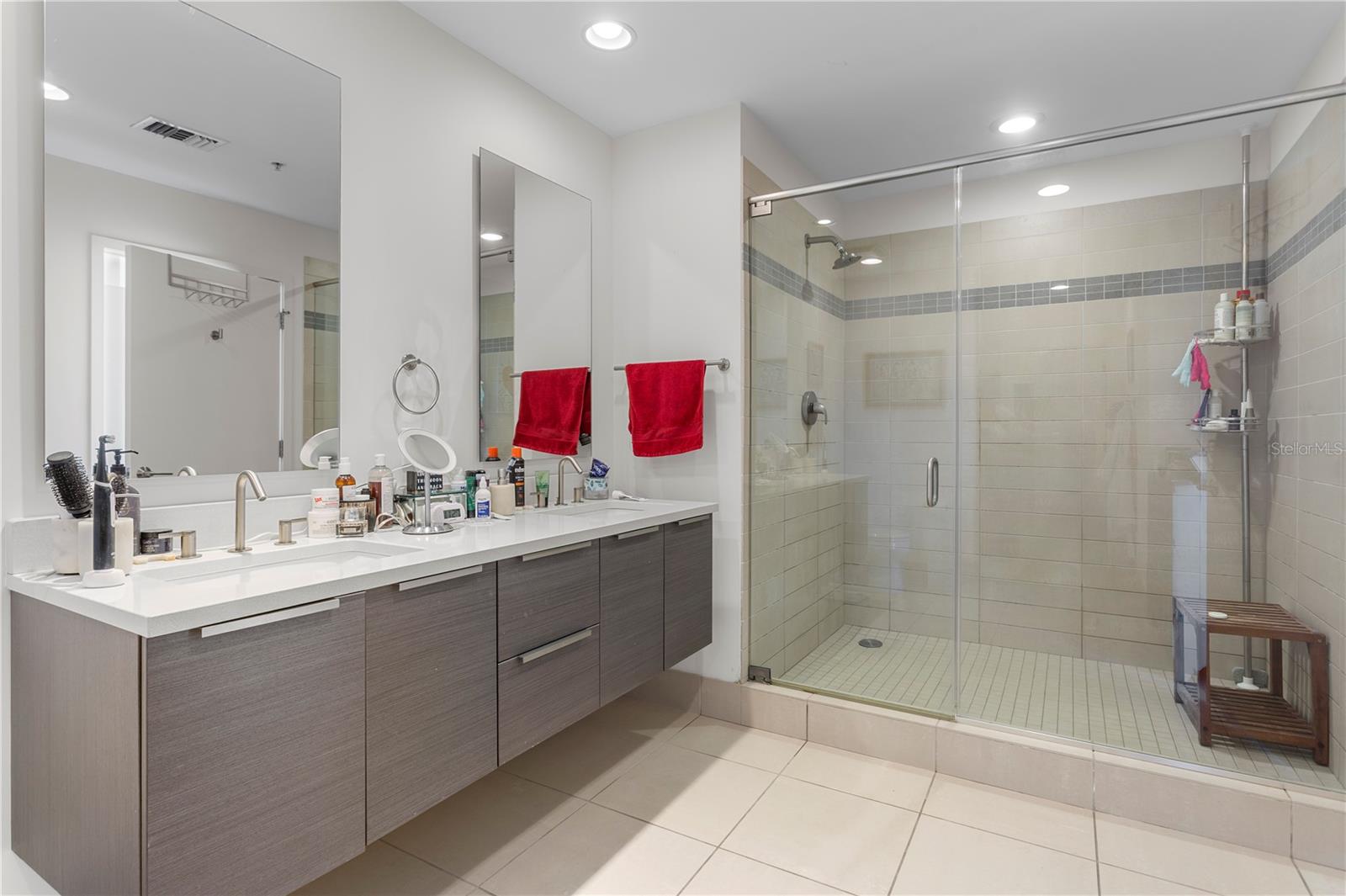 Image 21 of 53 For 175 1st Street S 2107