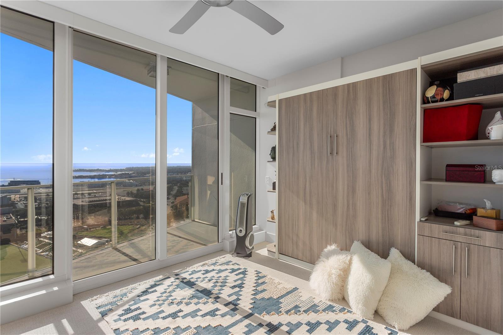 Image 23 of 53 For 175 1st Street S 2107