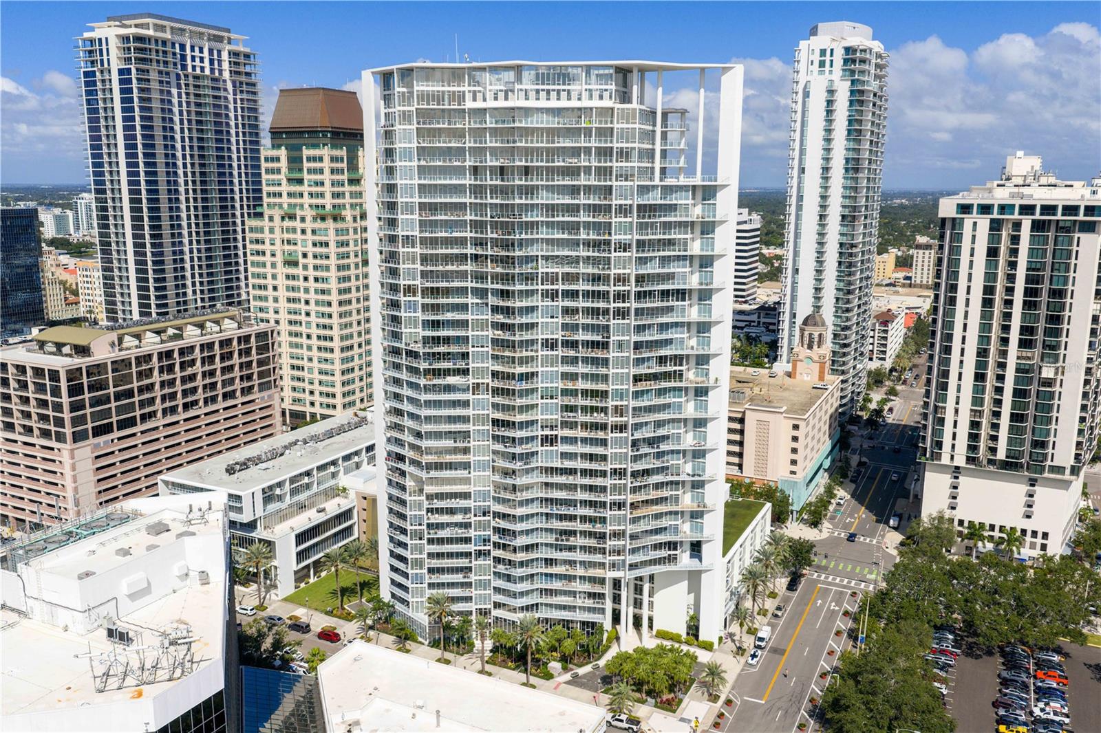 Image 45 of 53 For 175 1st Street S 2107