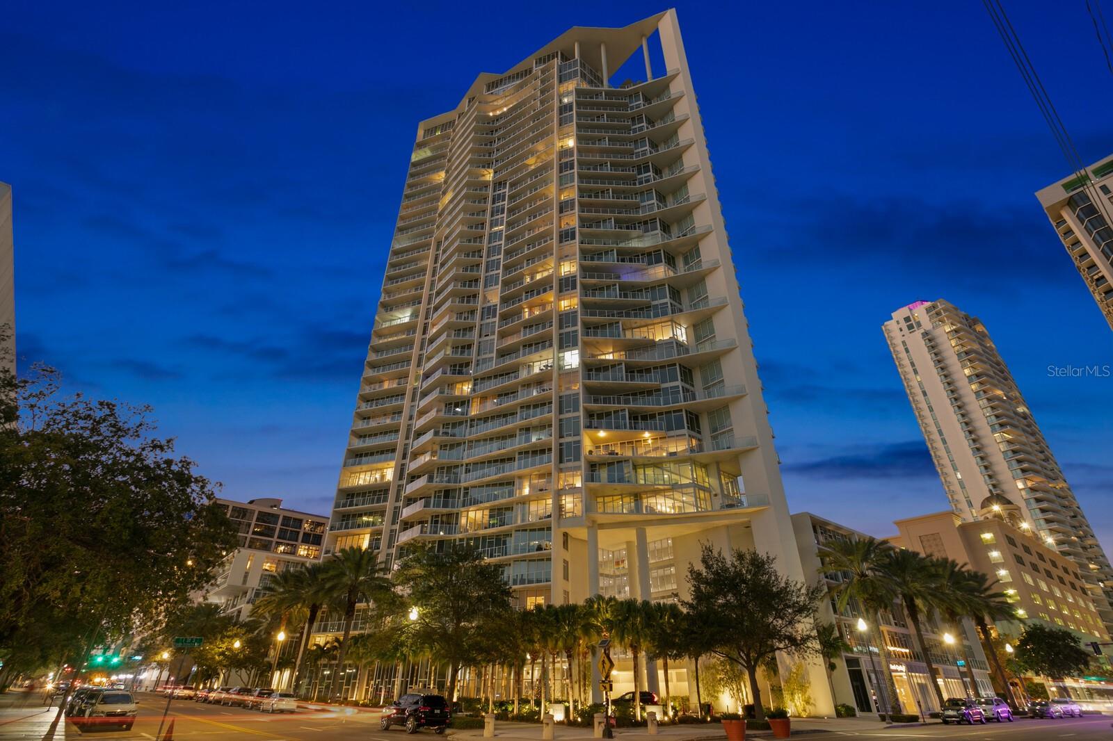 Image 52 of 53 For 175 1st Street S 2107