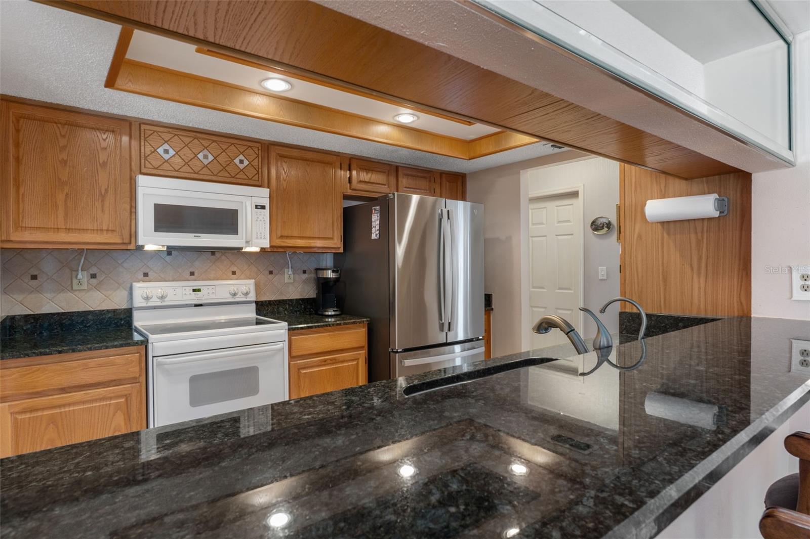 Listing photo id 16 for 1186 Muscovy Drive