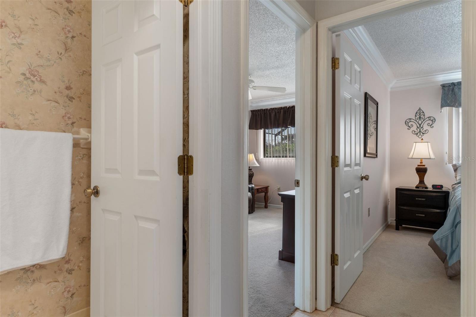 Listing photo id 31 for 1186 Muscovy Drive