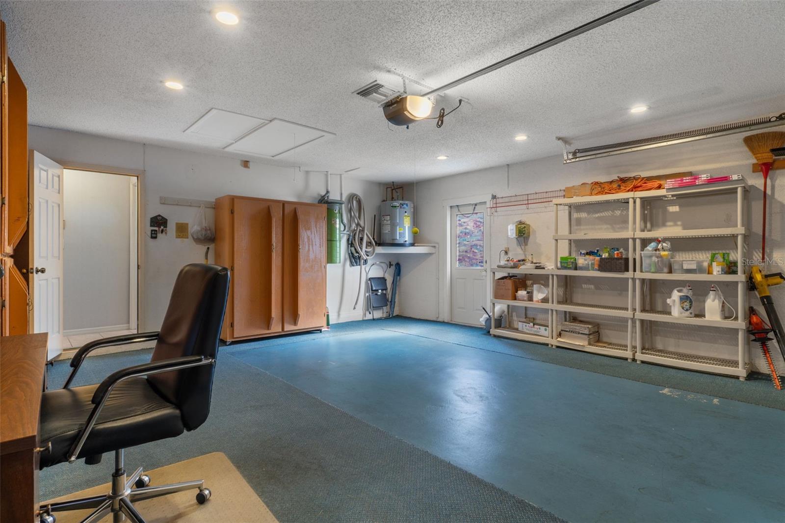 Listing photo id 40 for 1186 Muscovy Drive