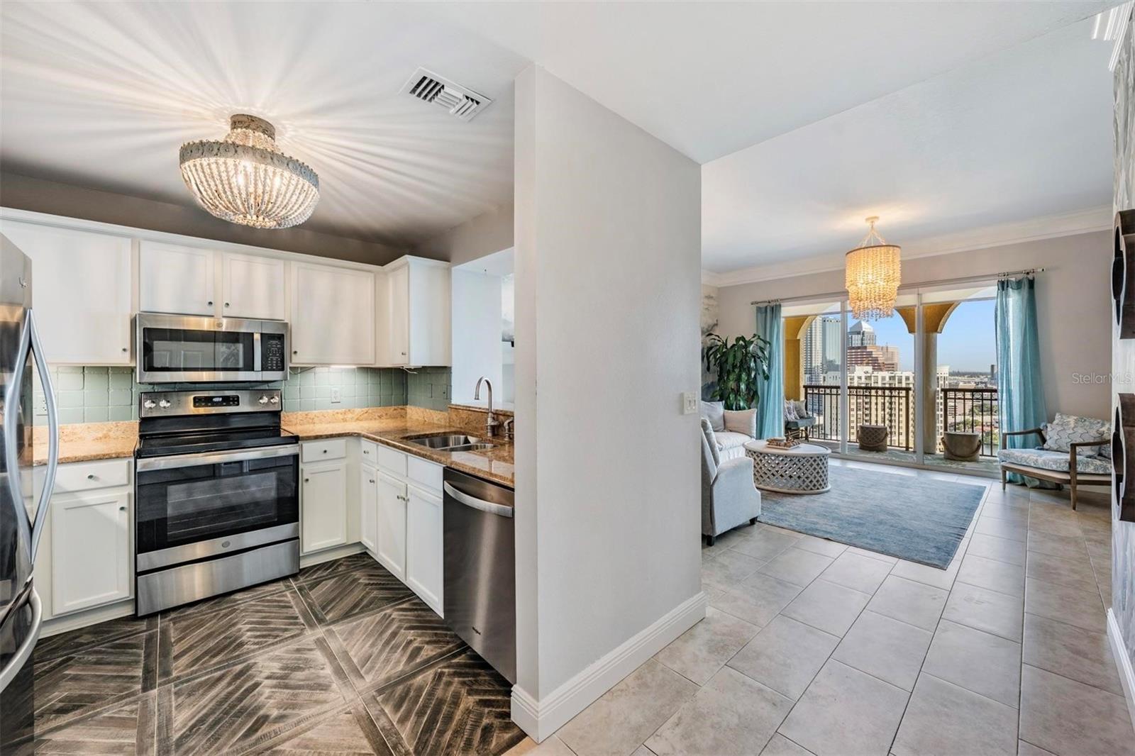 Image 13 of 41 For 345 Bayshore Boulevard Gp12