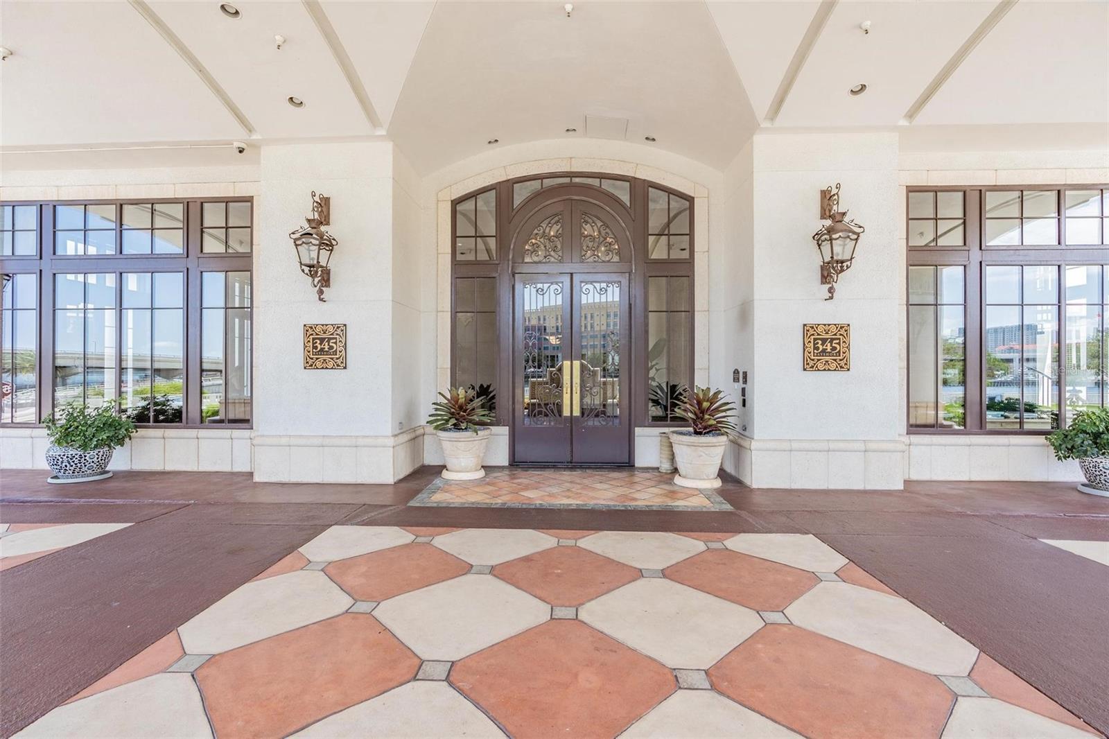 Image 27 of 41 For 345 Bayshore Boulevard Gp12