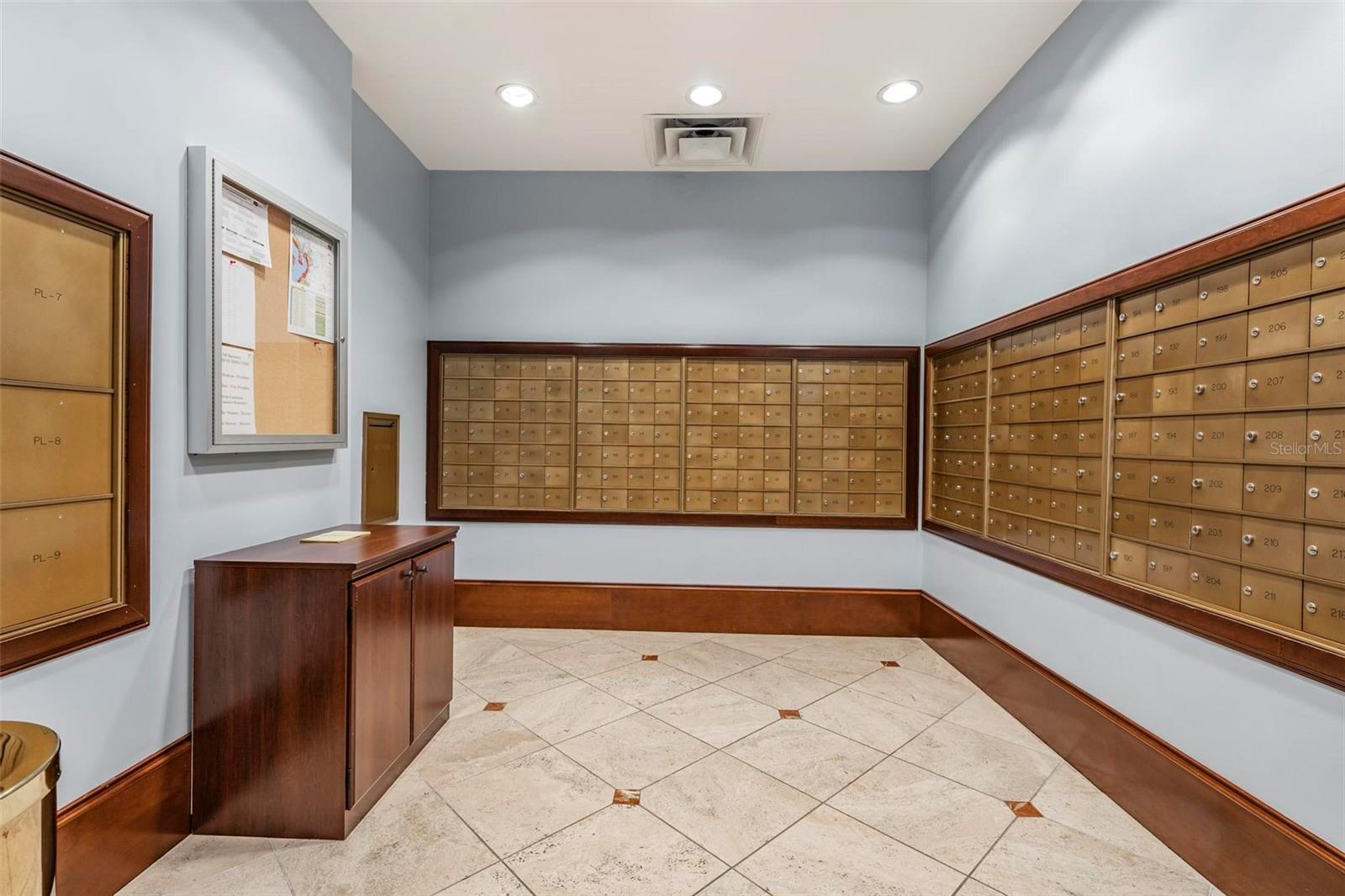 Image 29 of 41 For 345 Bayshore Boulevard Gp12