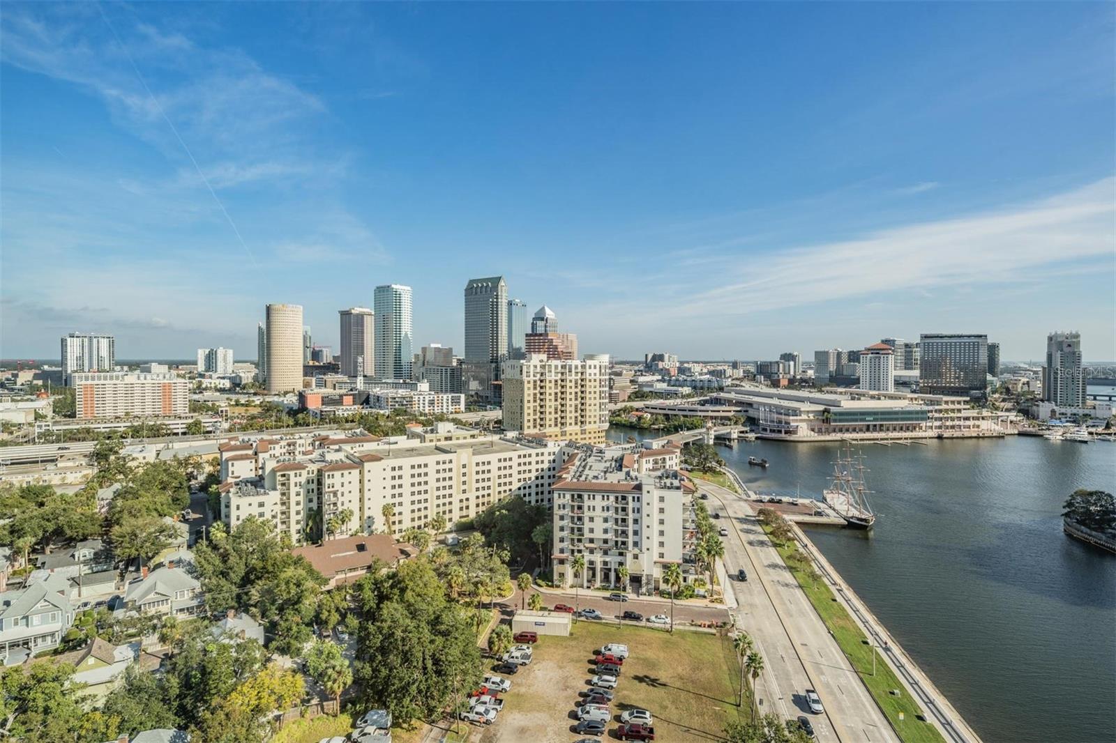 Image 4 of 41 For 345 Bayshore Boulevard Gp12