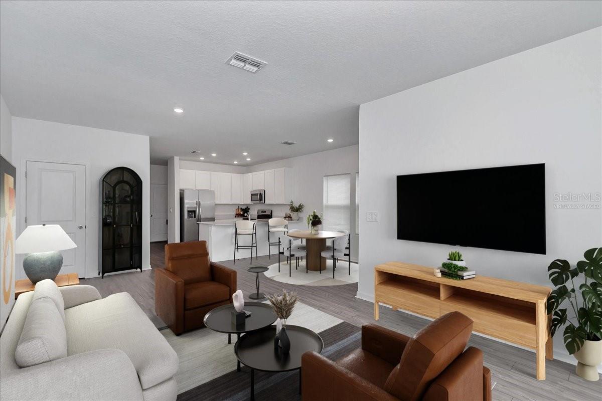 Image 10 of 35 For 4947 81st Loop