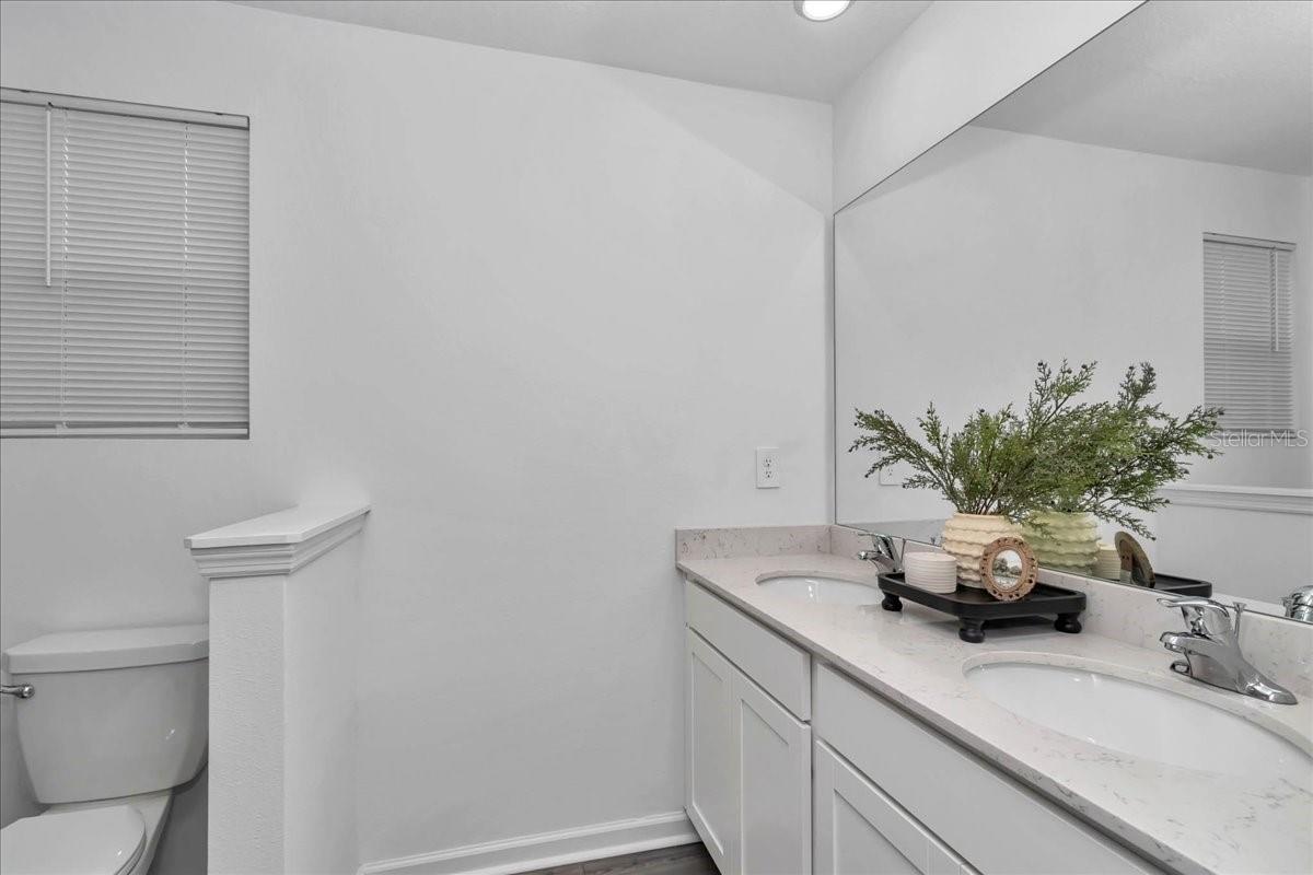 Image 24 of 35 For 4947 81st Loop