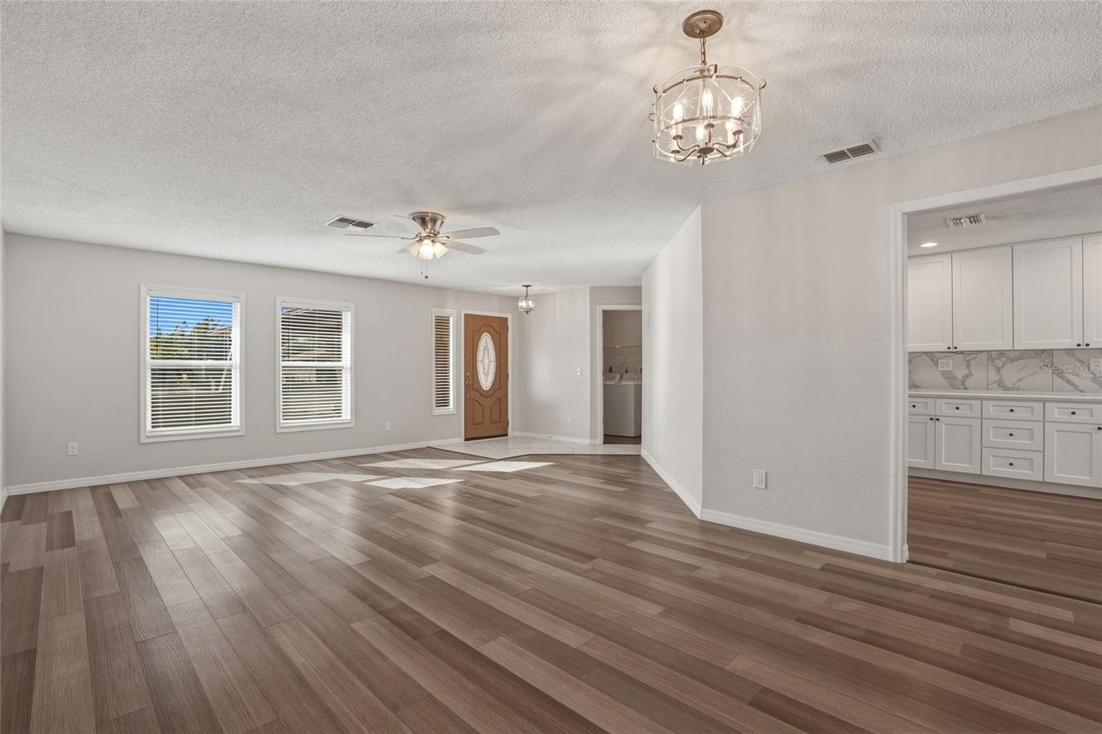 Image 16 of 53 For 12641 Shadow Ridge Boulevard