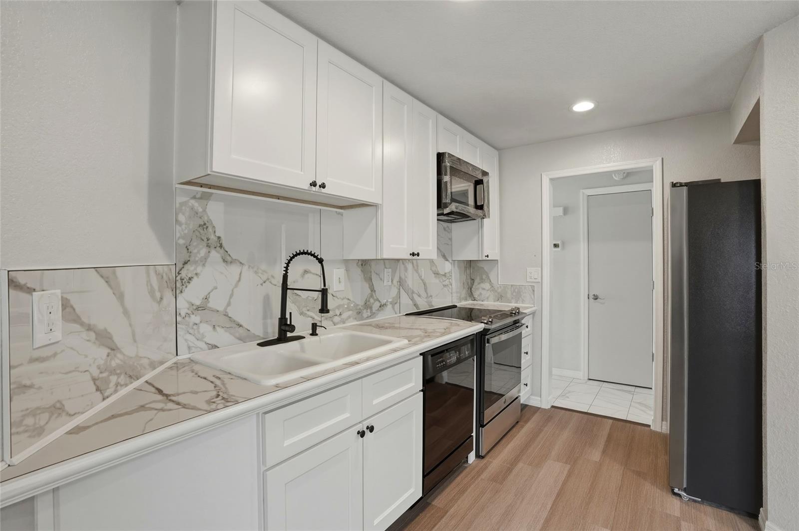 Image 22 of 53 For 12641 Shadow Ridge Boulevard