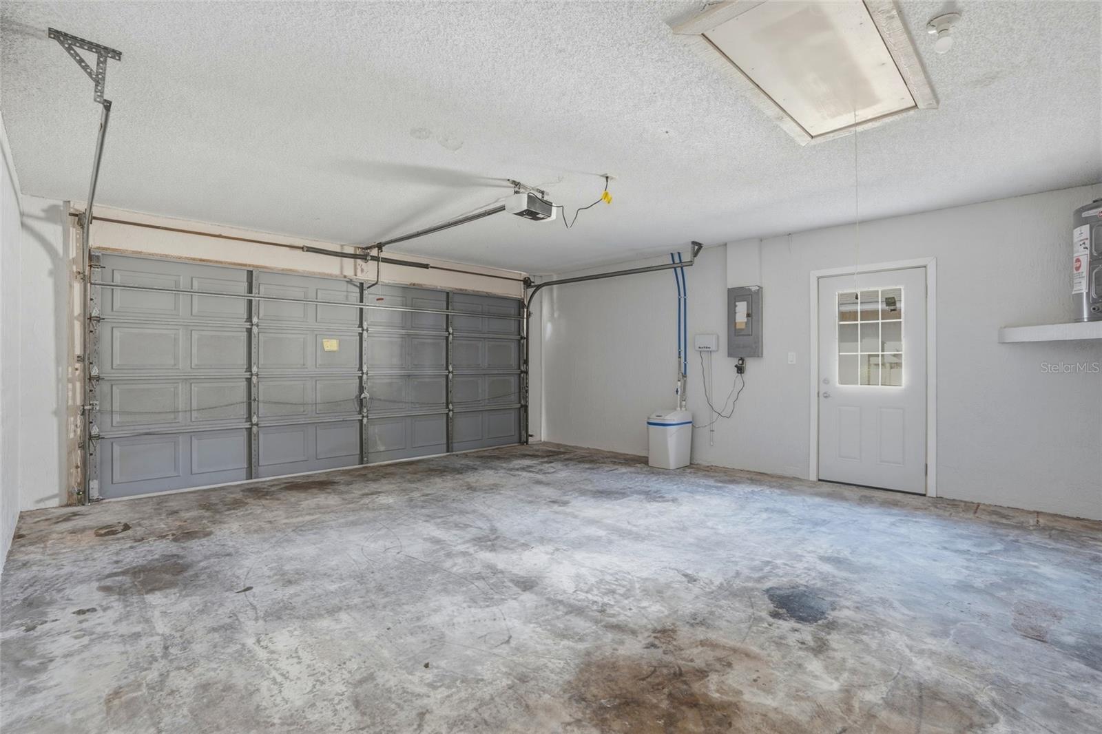 Image 40 of 53 For 12641 Shadow Ridge Boulevard