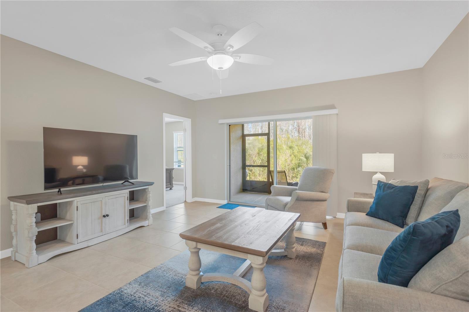 Image 12 of 30 For 18261 Turning Leaf Circle