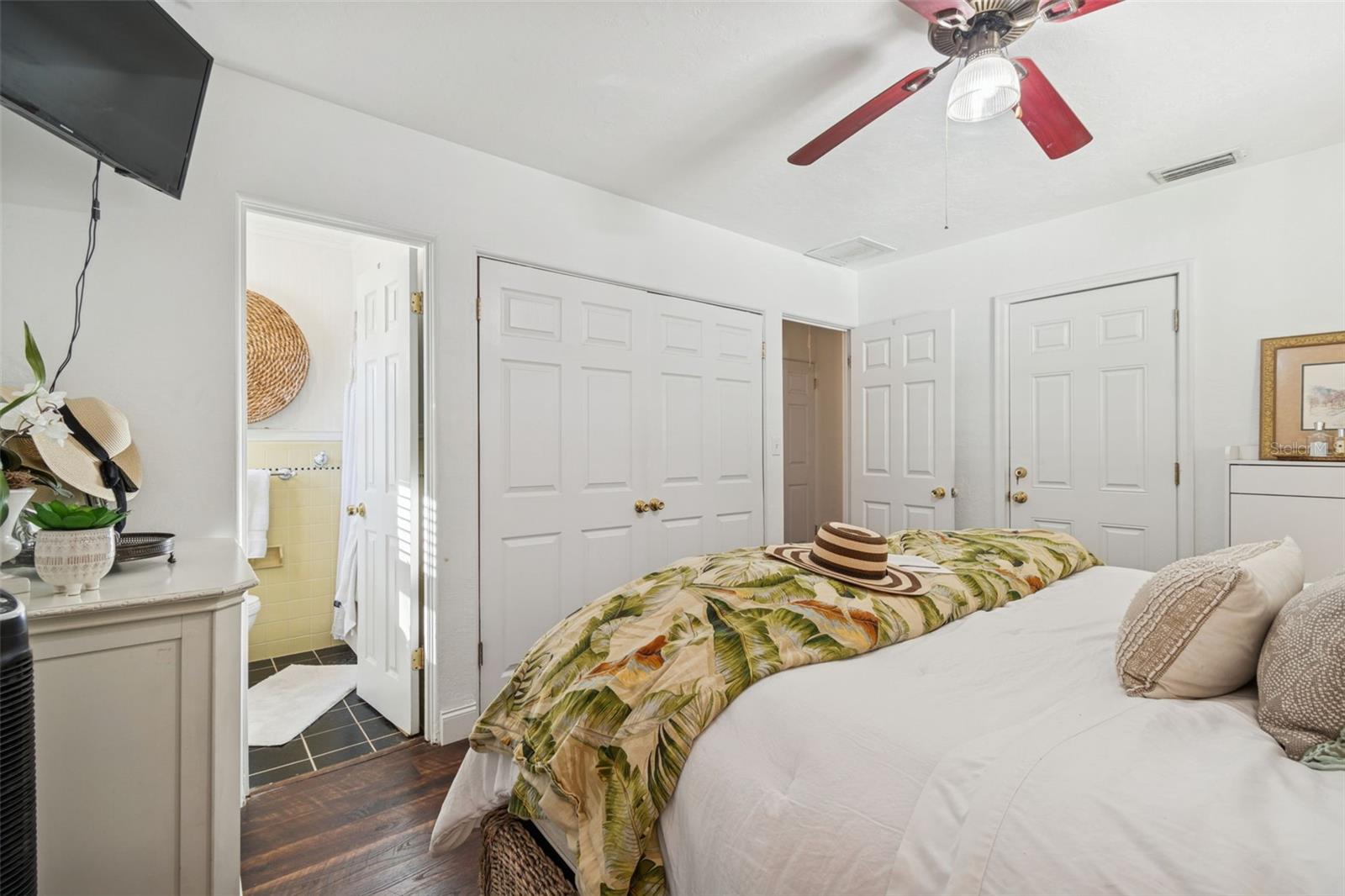 Image 29 of 55 For 6260 23rd Terrace N