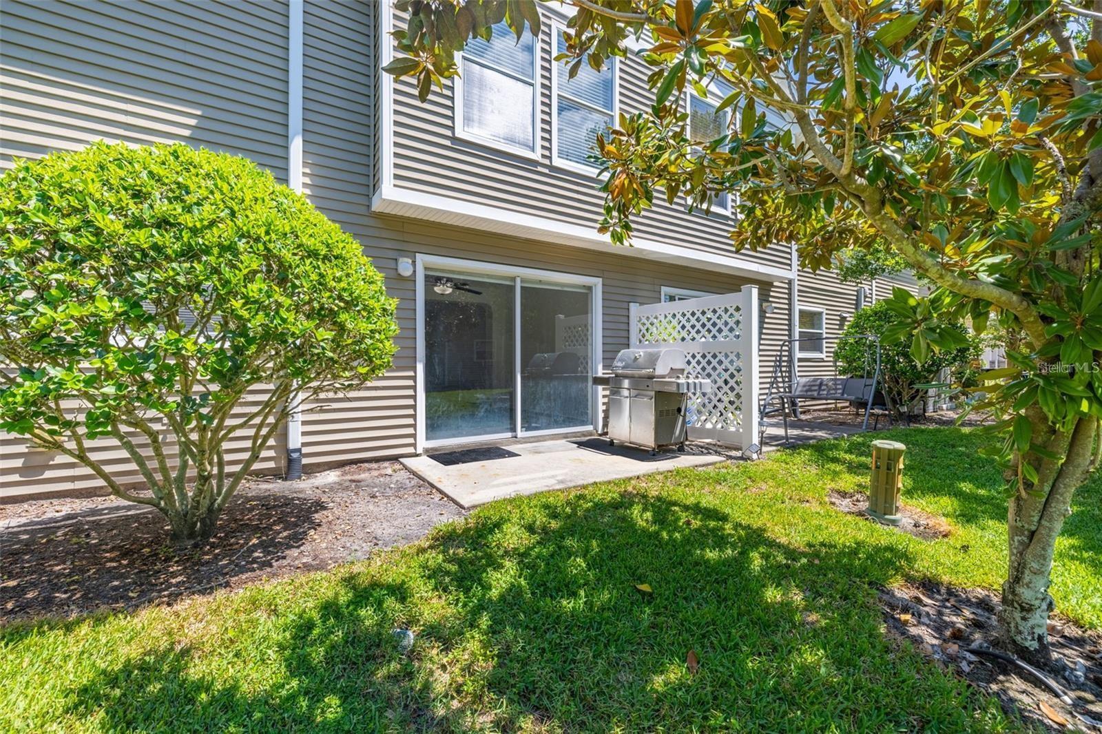 Image 24 of 29 For 8010 Thoroughbred Loop