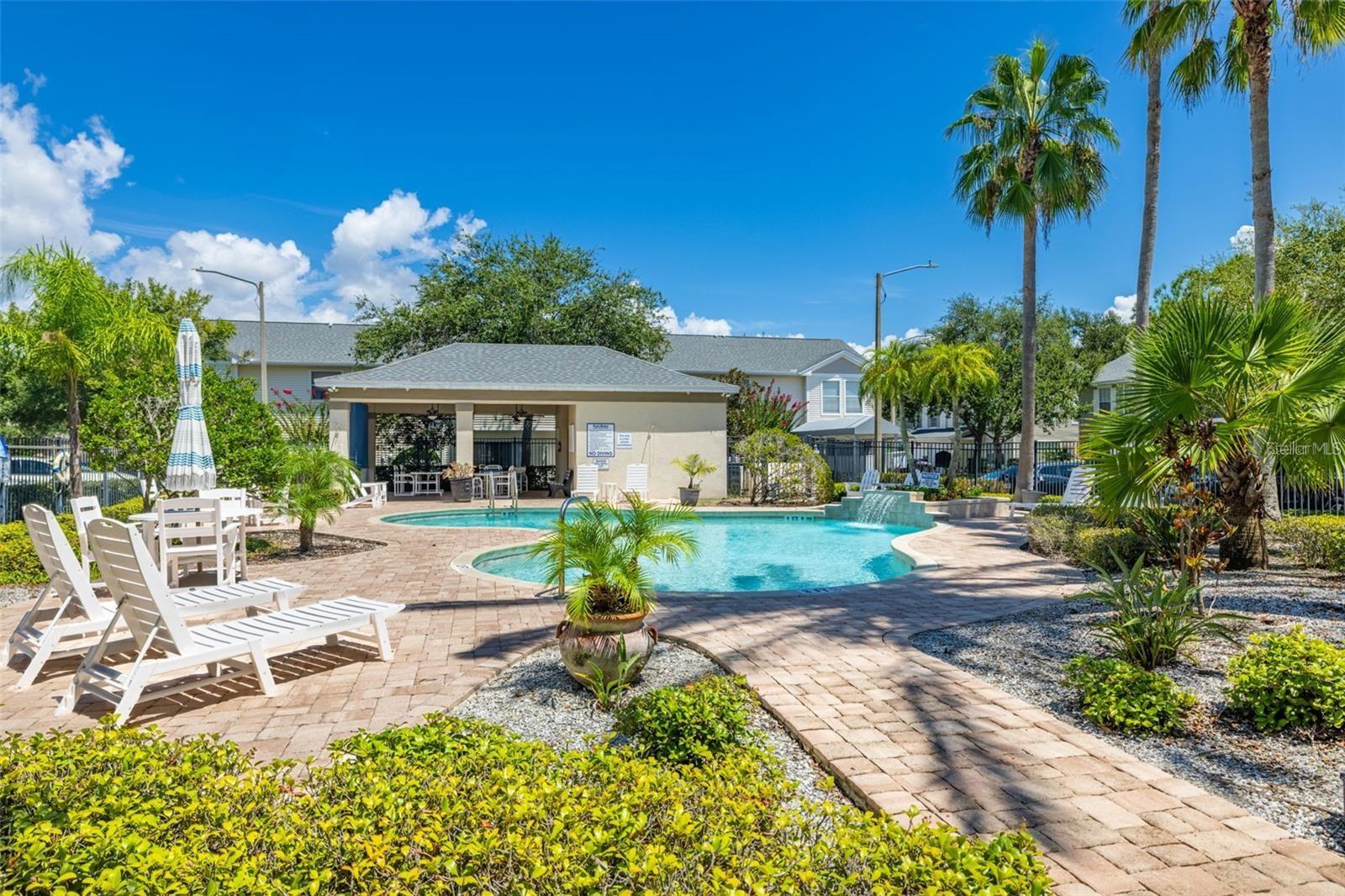 Image 28 of 29 For 8010 Thoroughbred Loop