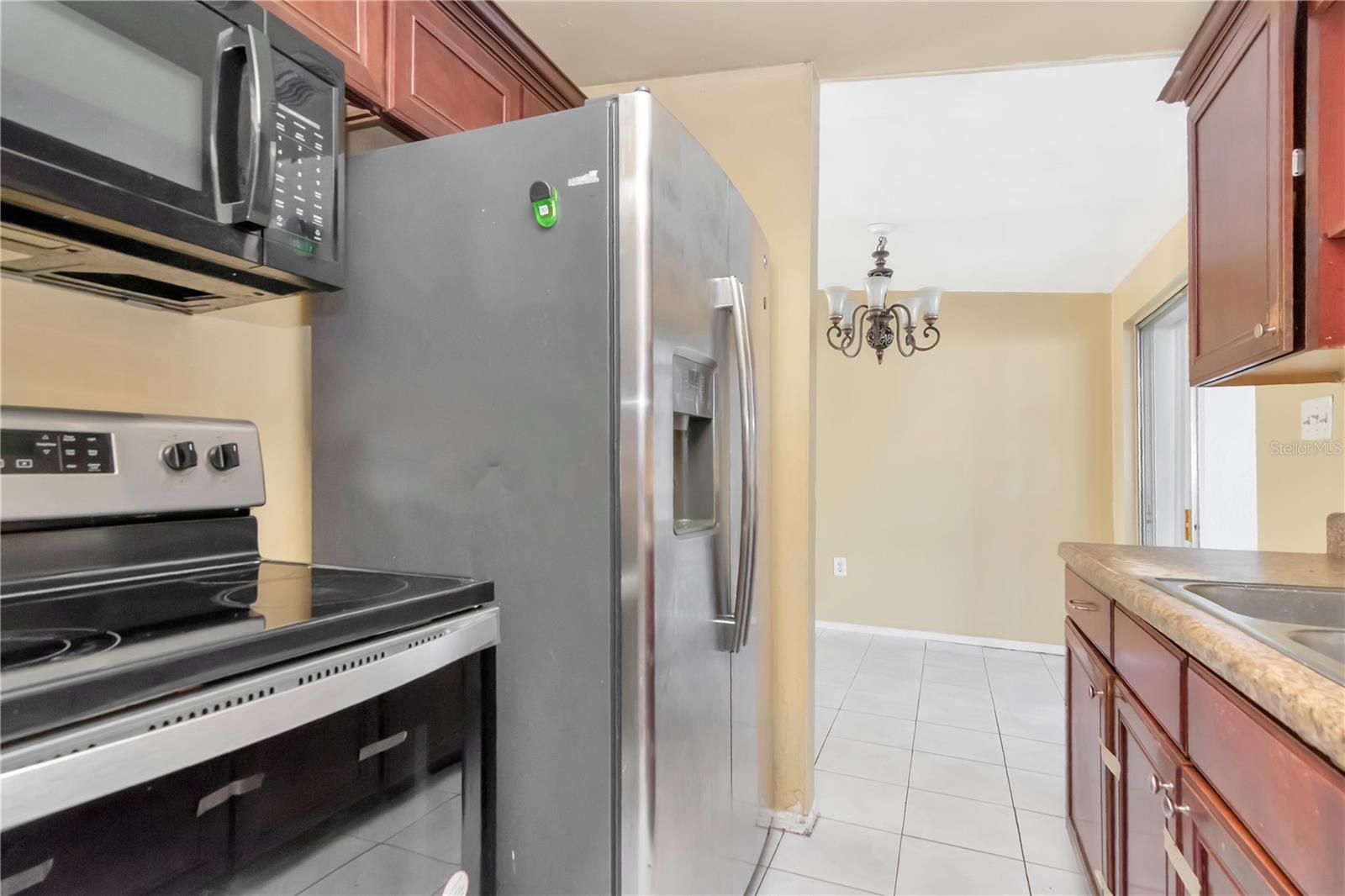 Image 11 of 37 For 6903 Larmon Street