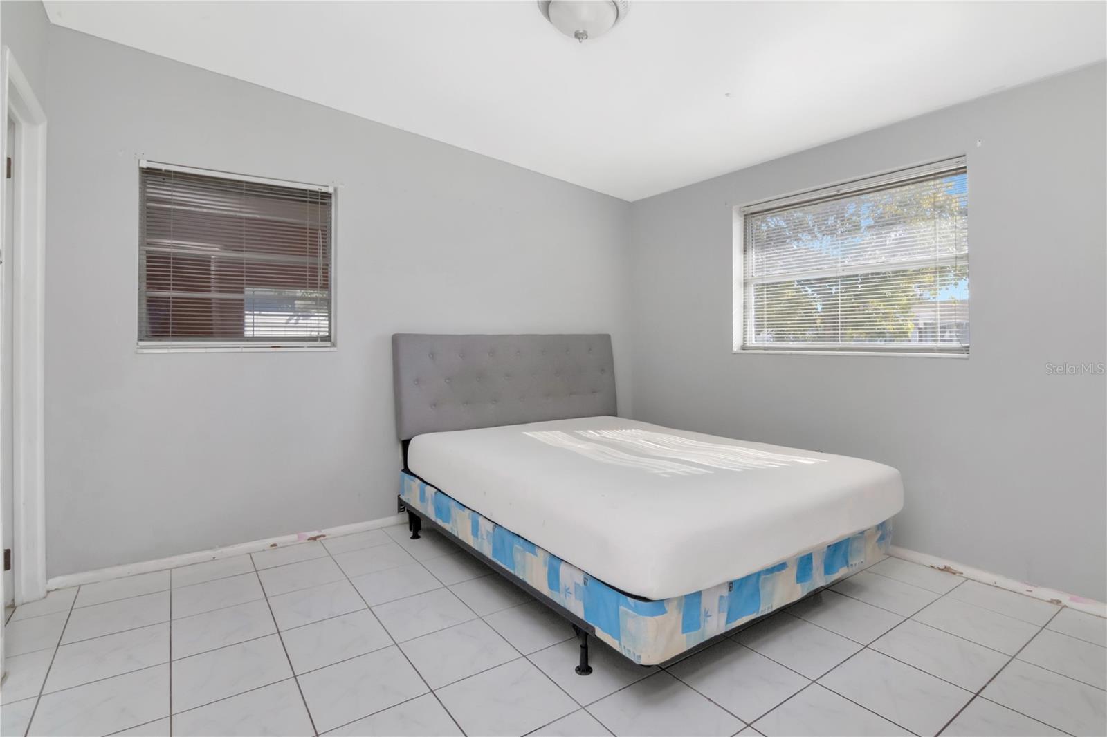 Image 19 of 37 For 6903 Larmon Street