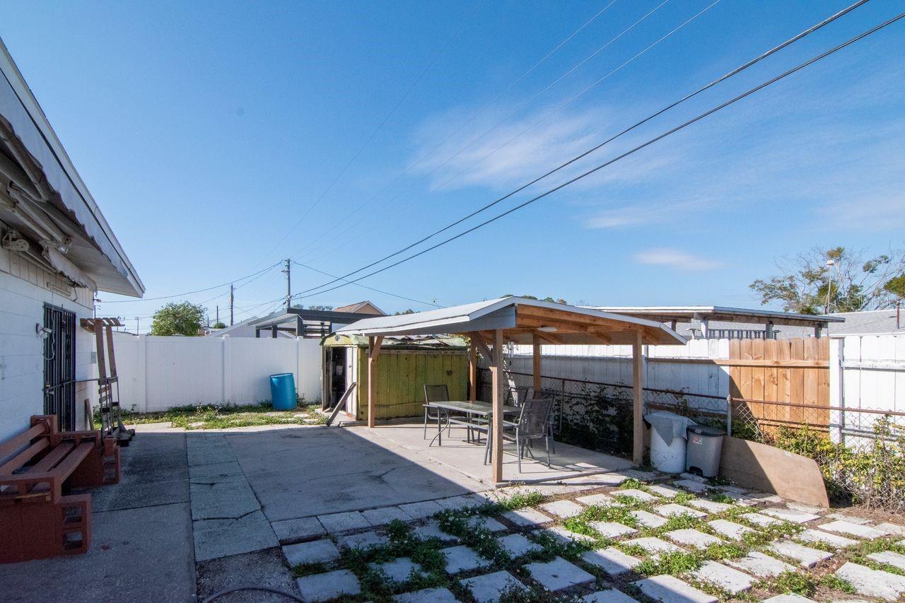 Image 34 of 37 For 6903 Larmon Street