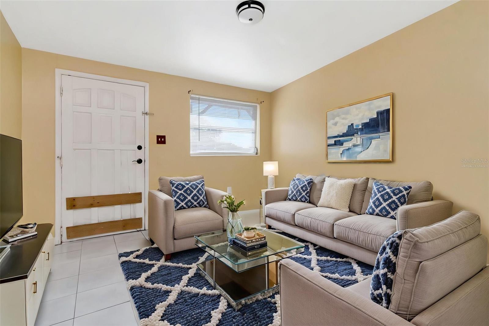 Image 7 of 37 For 6903 Larmon Street