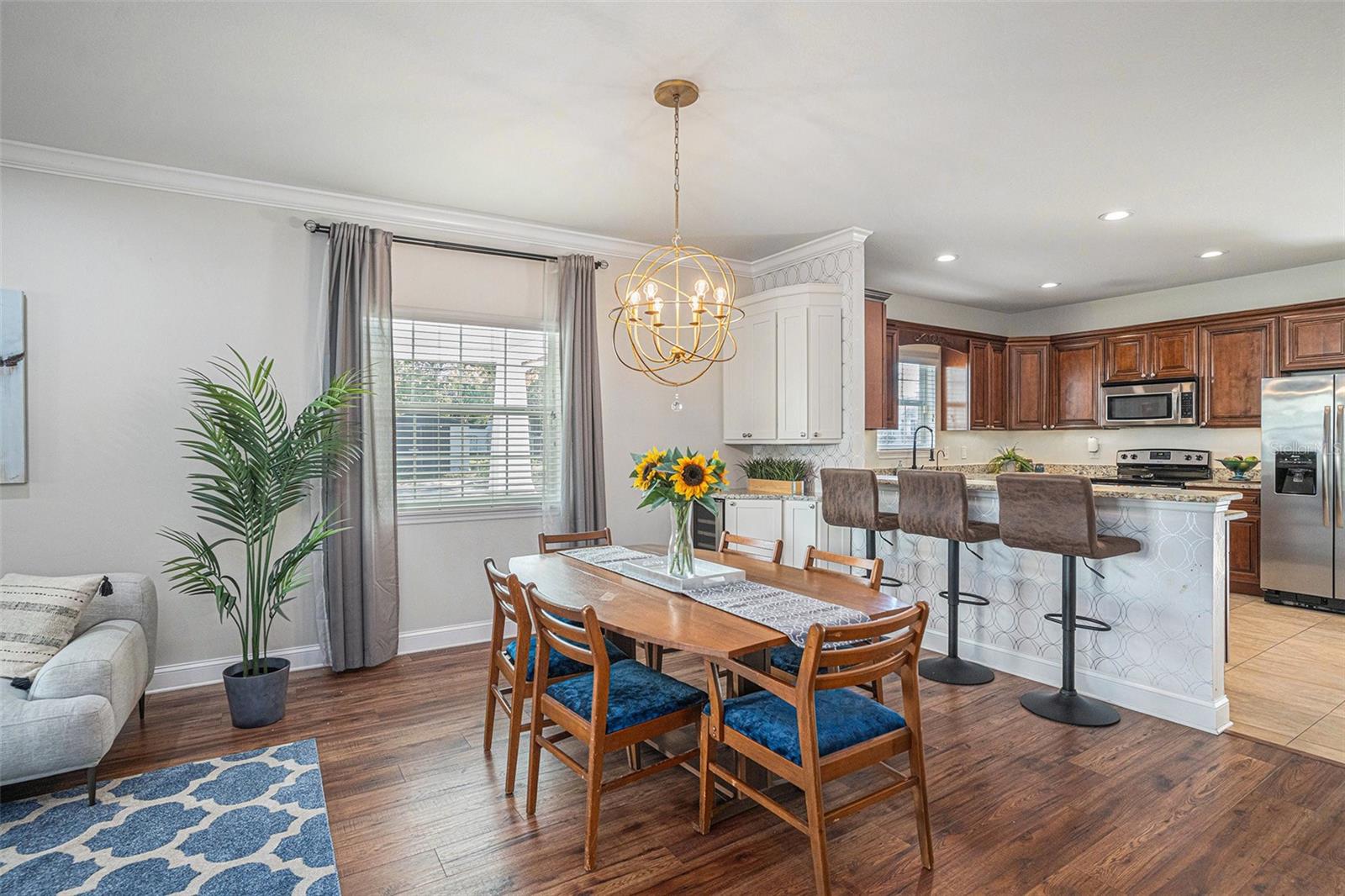 Image 8 of 30 For 602 Euclid Avenue