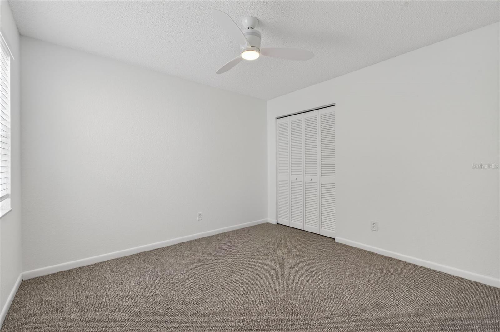 Image 15 of 58 For 484 Santa Cruz Place Ne G