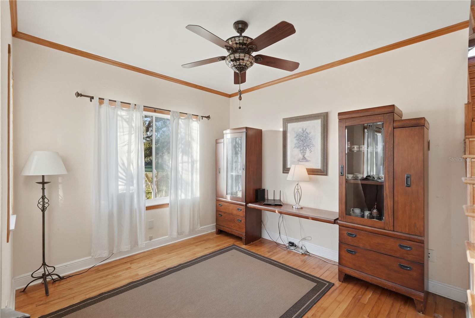 Listing photo id 7 for 7331 Demens Drive S