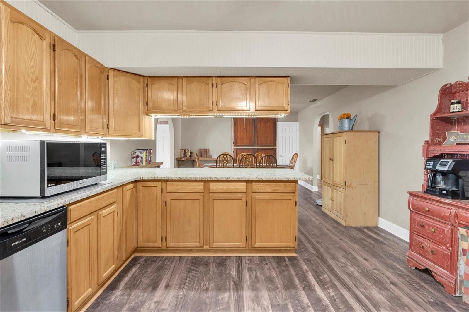 Image 14 of 74 For 7843 Shoupe Road