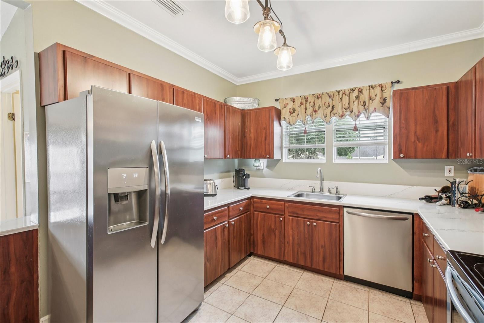 Image 19 of 60 For 501 32nd Avenue N