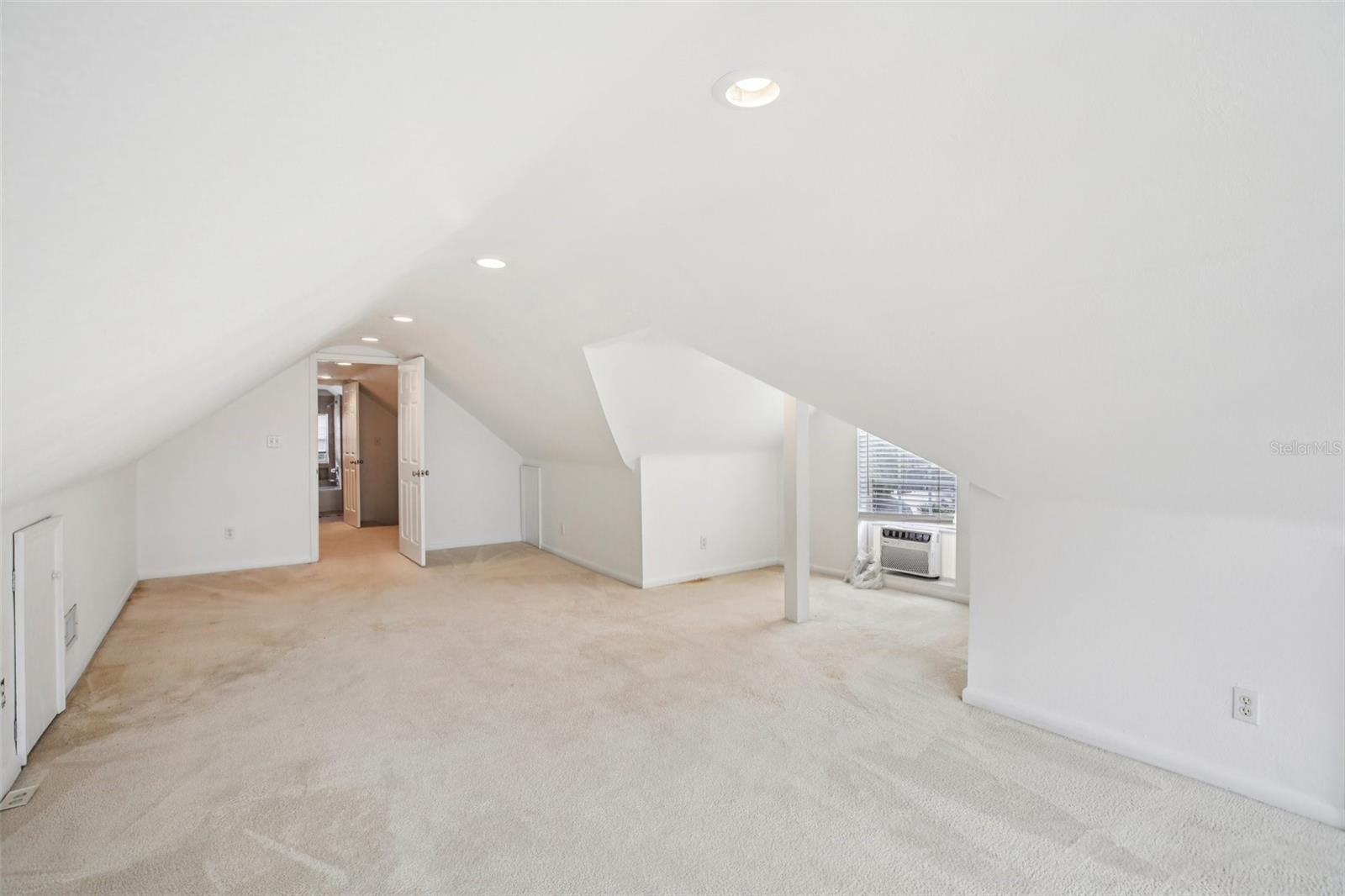 Image 45 of 60 For 501 32nd Avenue N