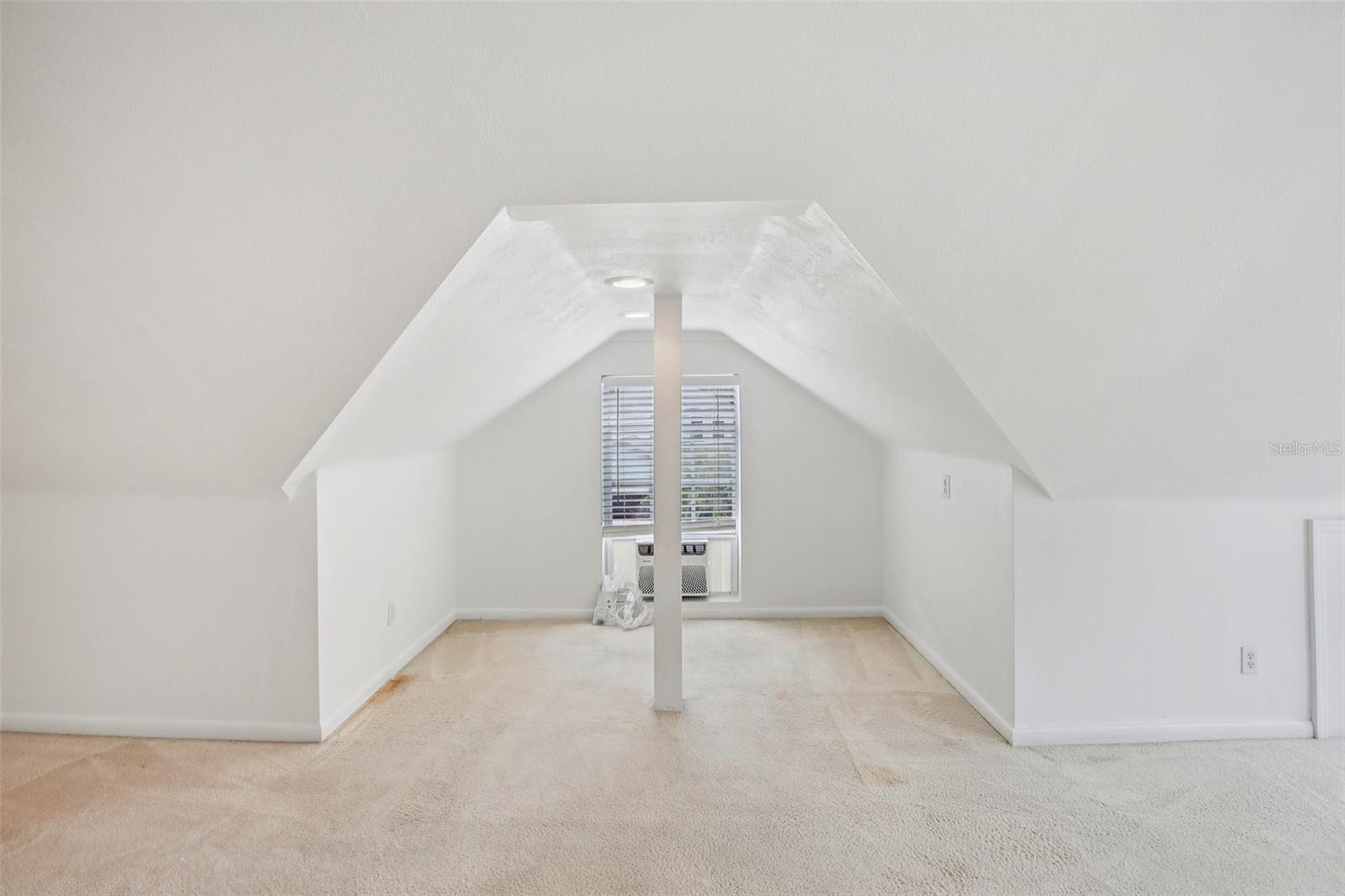 Image 46 of 60 For 501 32nd Avenue N