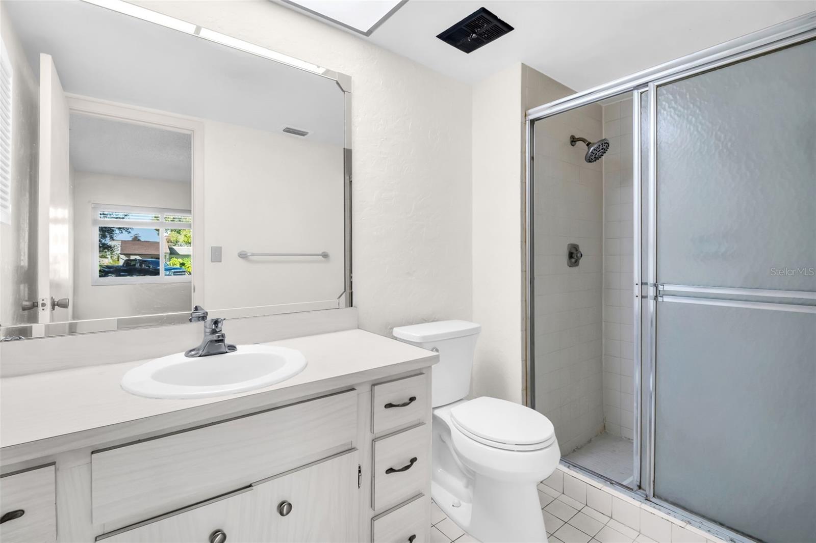 Image 18 of 35 For 2626 Cedar View Court