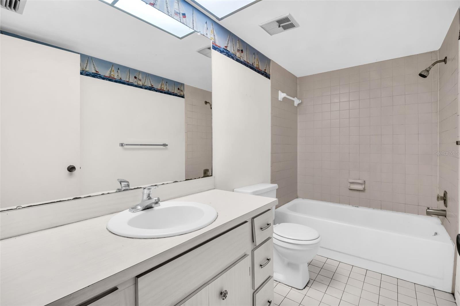 Image 24 of 35 For 2626 Cedar View Court