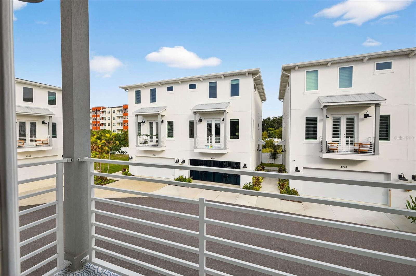 Image 34 of 40 For 4742 Legacy Park Drive