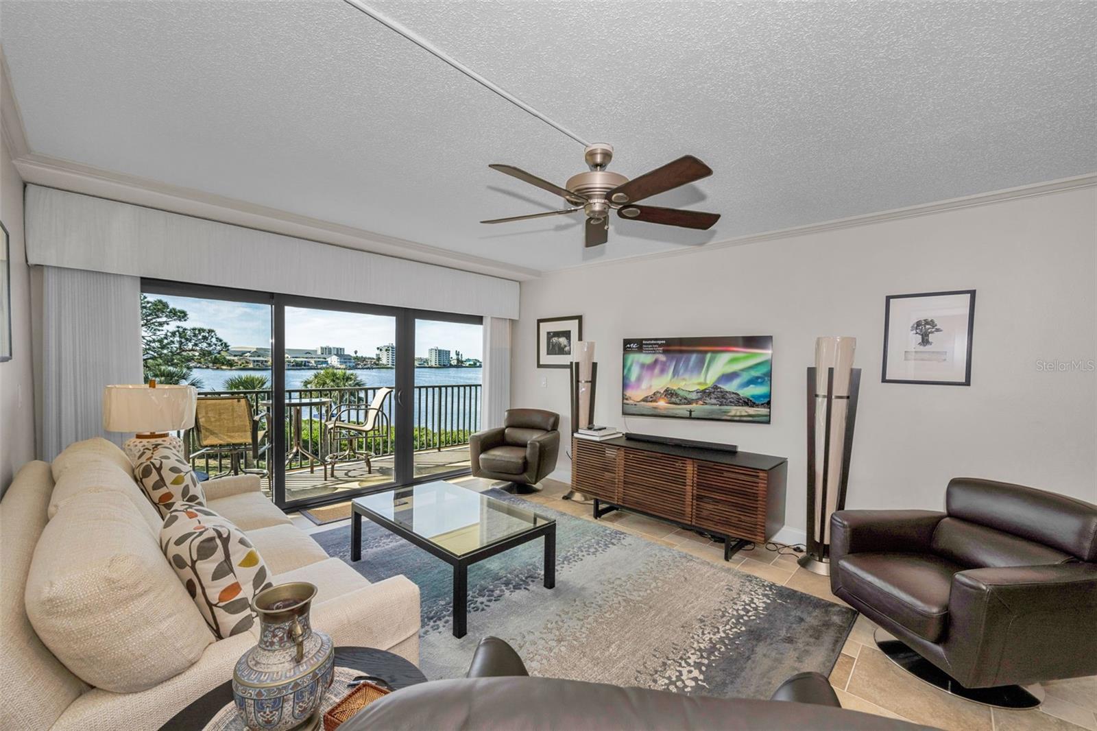 Image 19 of 70 For 2700 Bayshore Boulevard 11-209