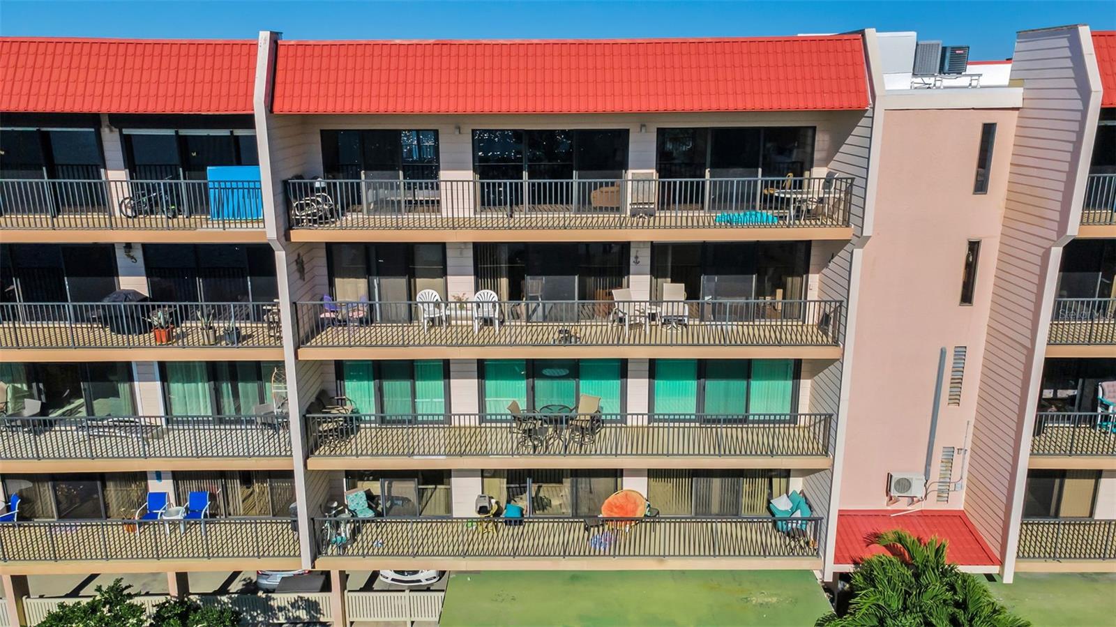 Image 69 of 70 For 2700 Bayshore Boulevard 11-209