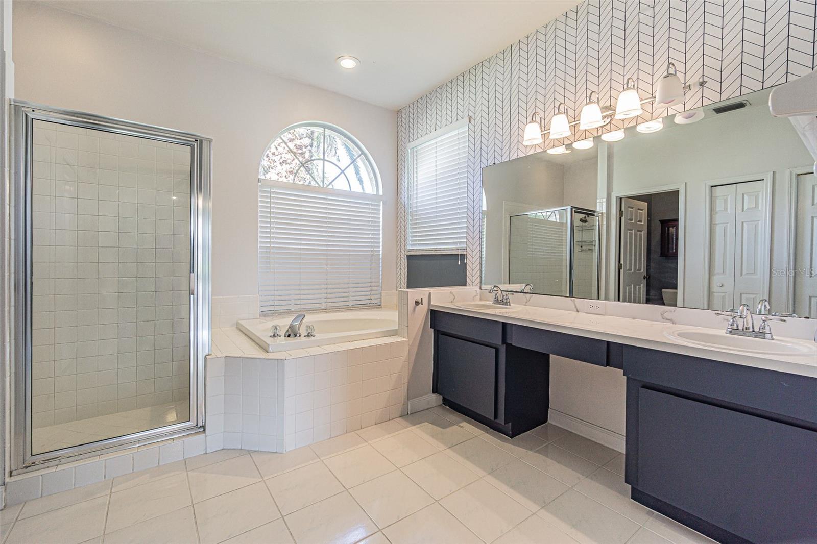 Image 28 of 53 For 27226 Sea Breeze Way