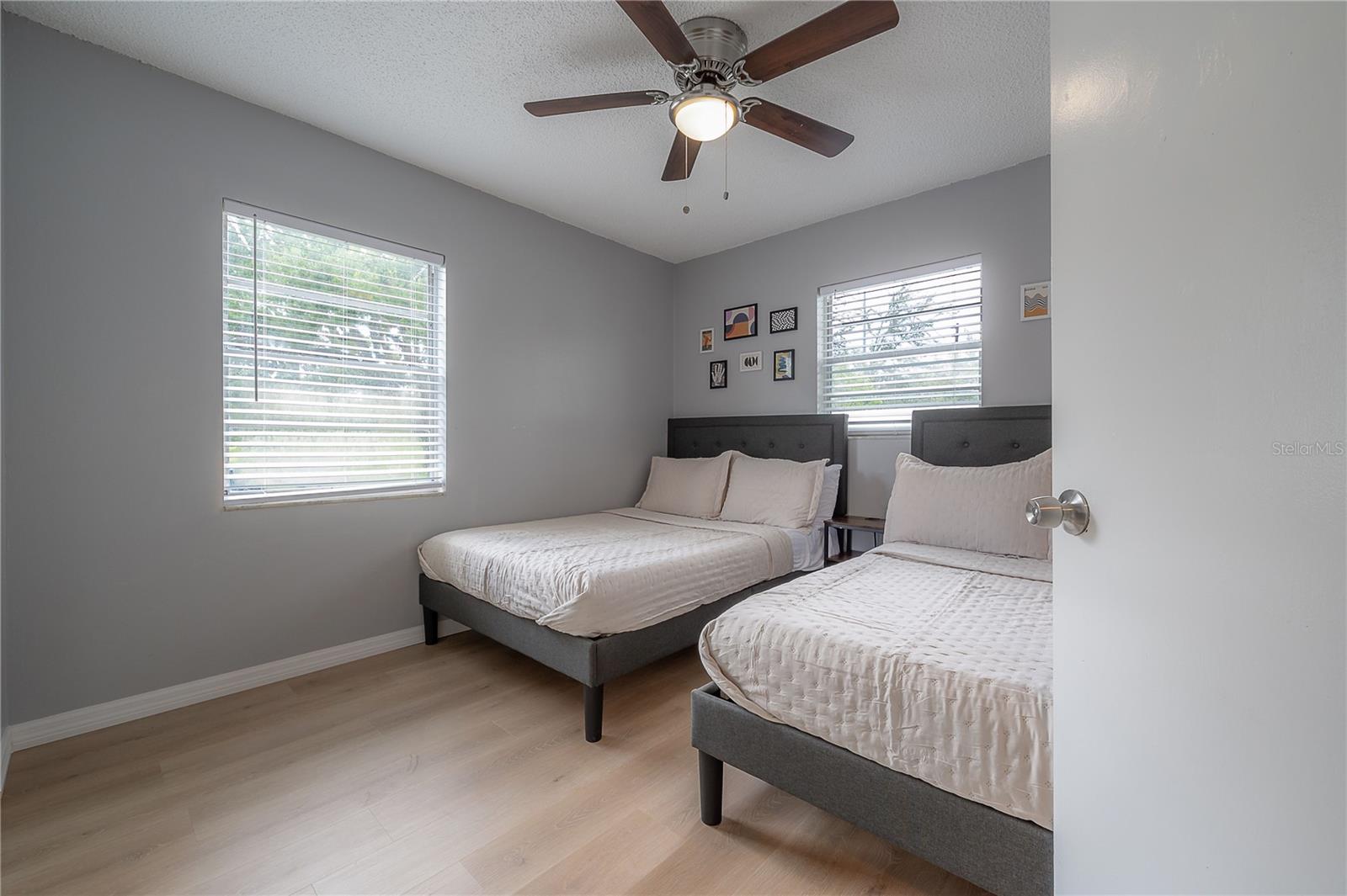 Image 20 of 29 For 6908 Macdill Avenue A