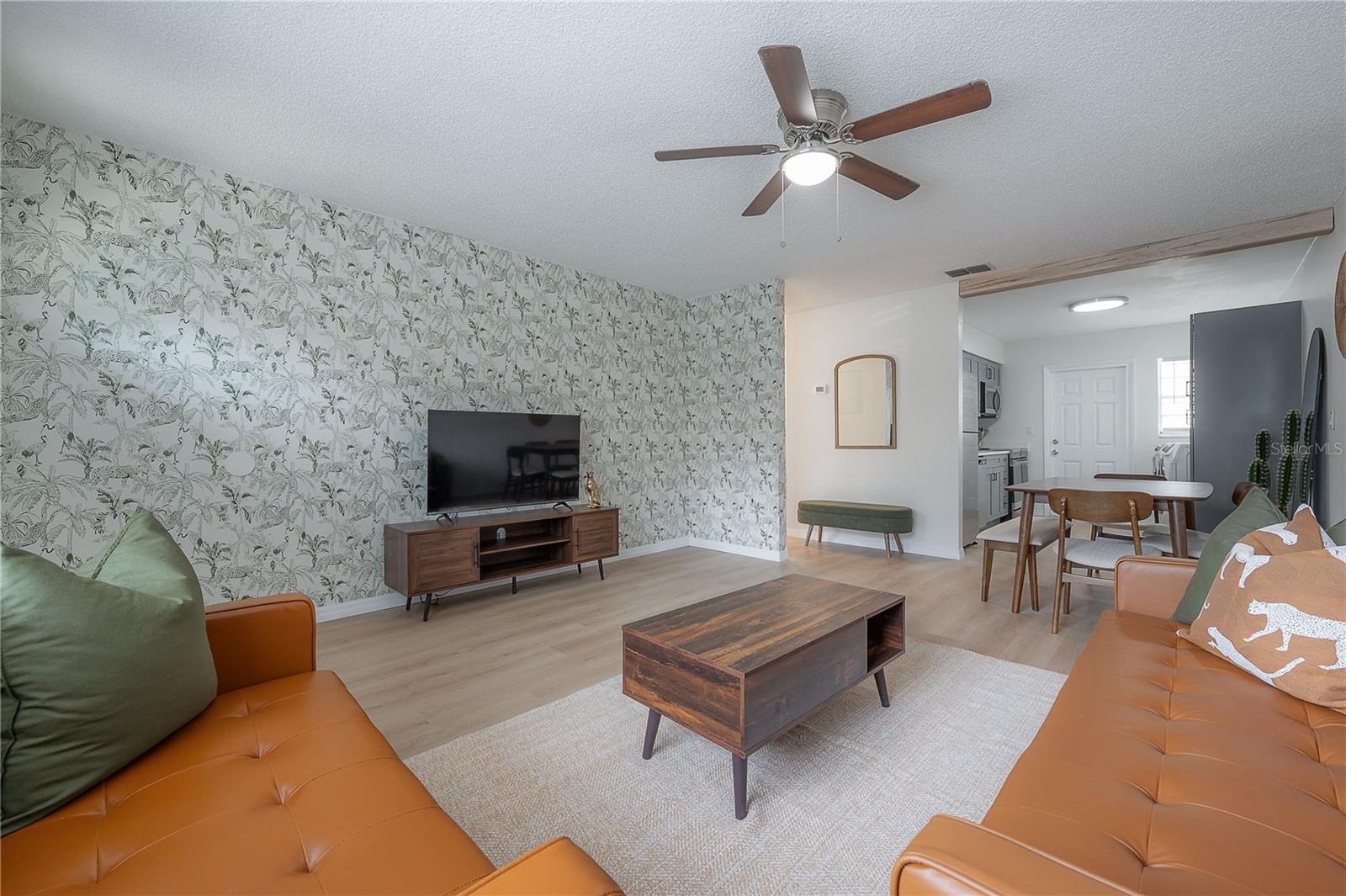 Image 4 of 29 For 6908 Macdill Avenue A